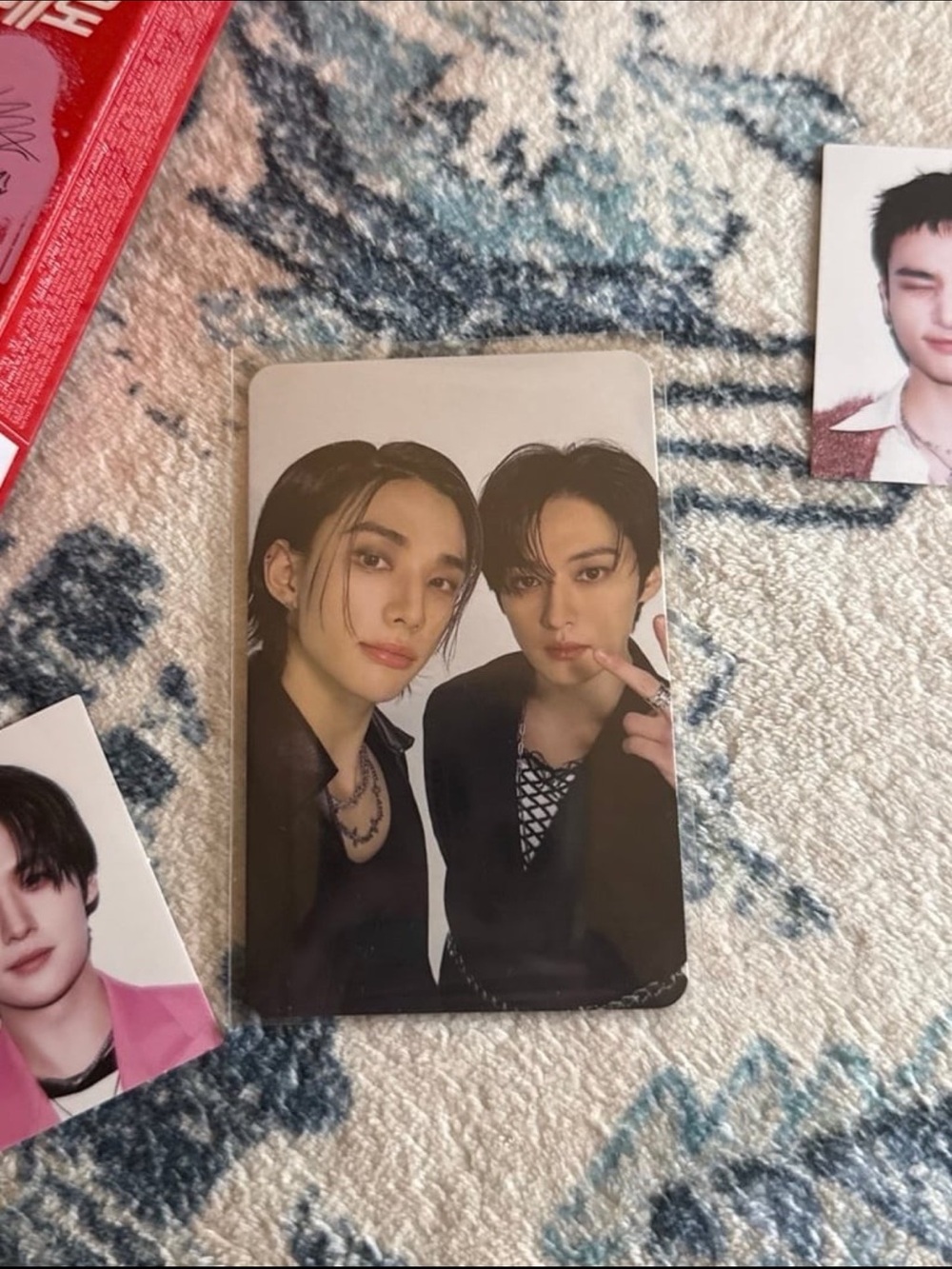 LEE KNOW AND HYUNJIN PC ATE